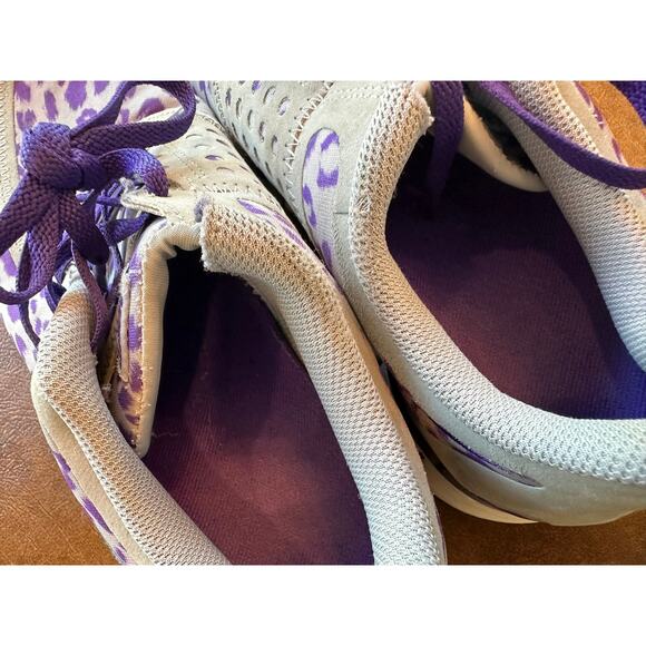 🖤Host Pick! Nike sneakers purple cheetah! 4 for $20 - Picture 9 of 14